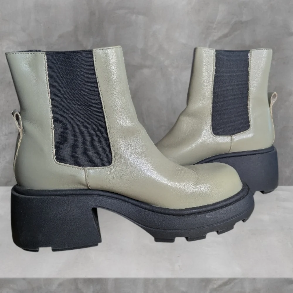 PrettyLittleThing Chunky Chelsea Boots Olive Green Lug Sole EU 40 US Women 9/9.5